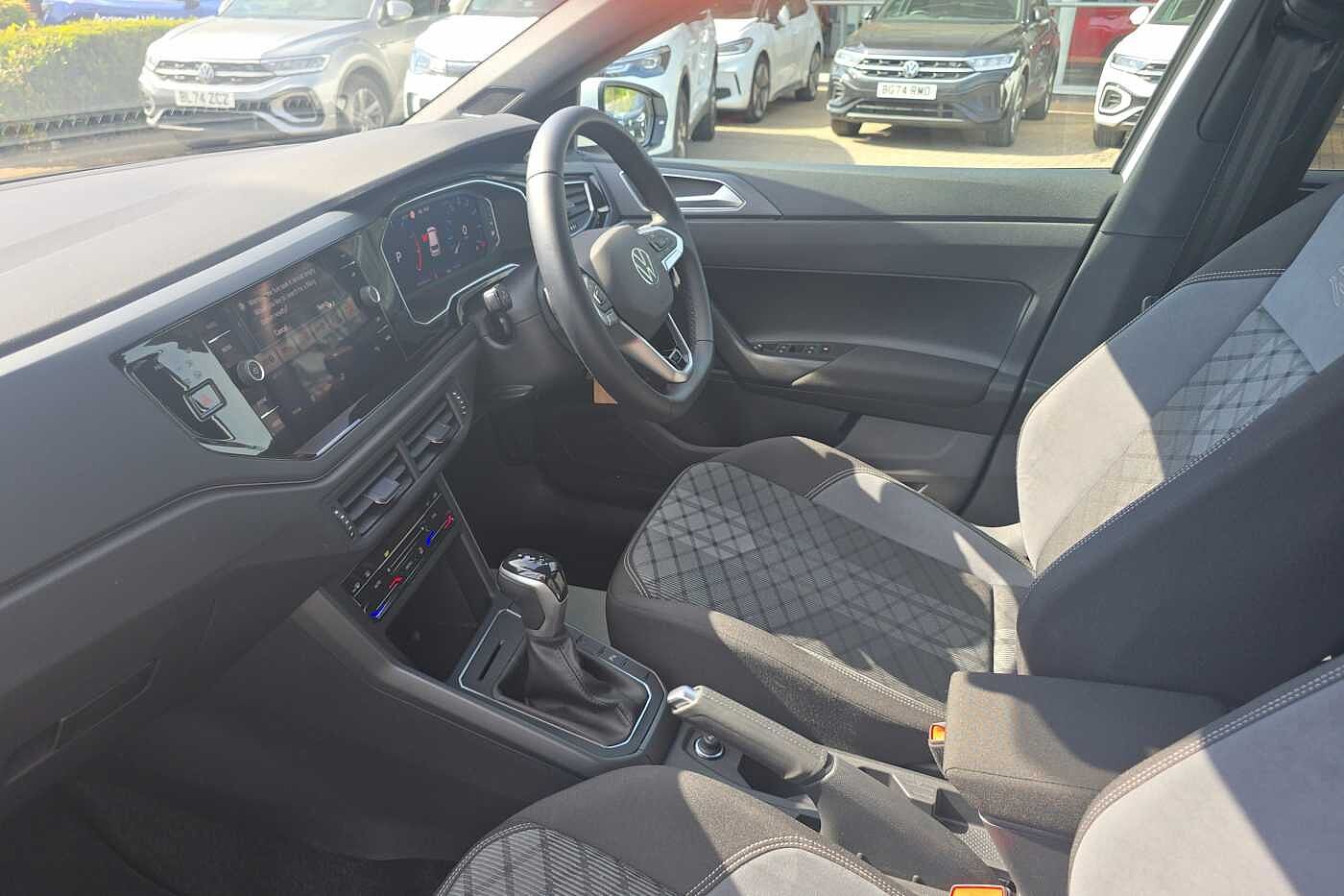 Volkswagen Polo 1.0 TSI 115 R-Line 5dr DSG